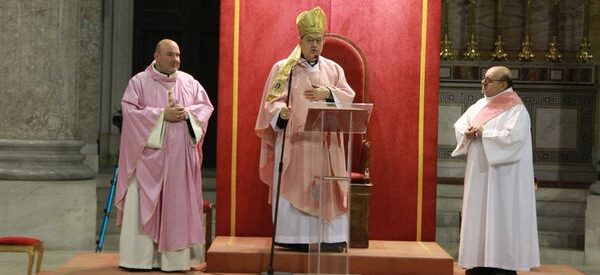 Grande successo per la messa per la pace nel mondo