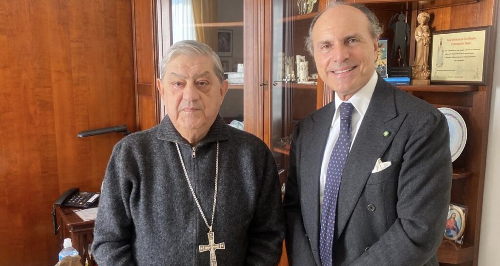 A Napoli la messa per la pace con il Cardinale Sepe