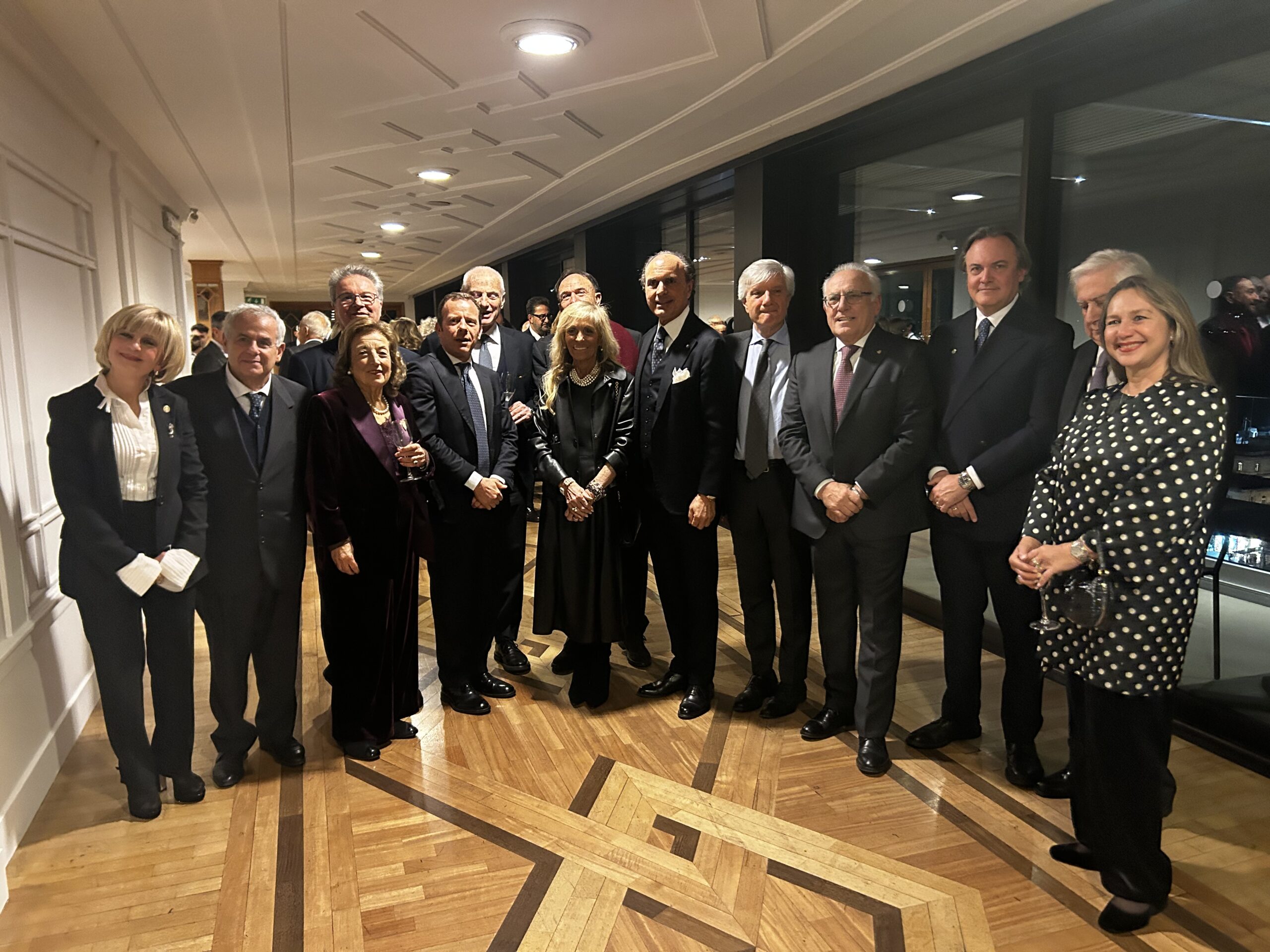 Il Corpo Diplomatico Consolare Napoli-Campania incontra il Rotary Club Napoli